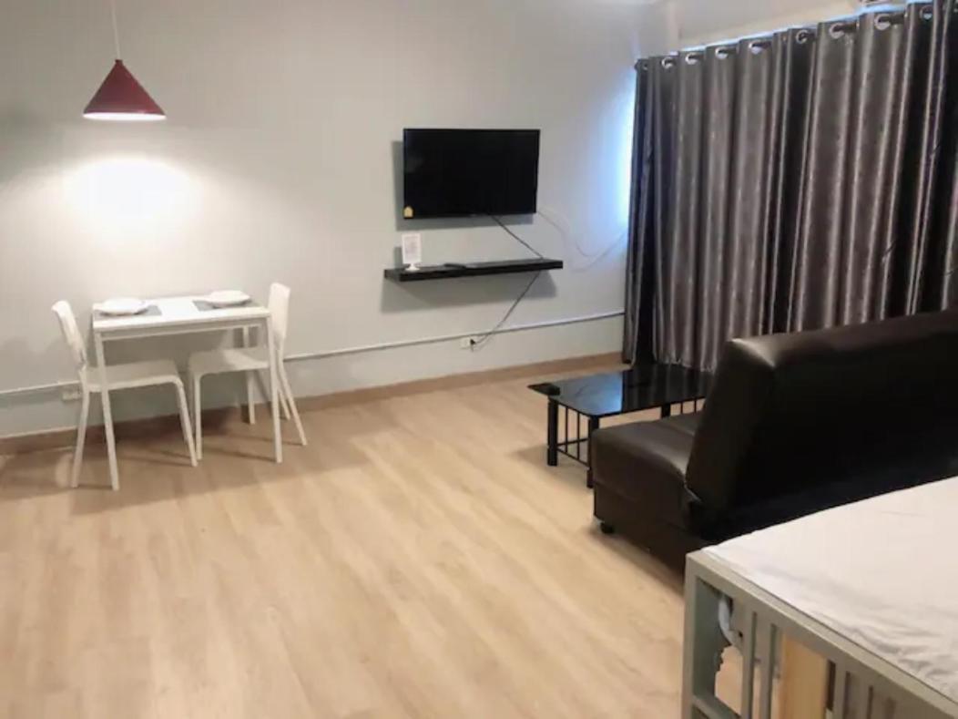 Popular Condo Near Impact/Thunder Dome Pak Kret Luaran gambar